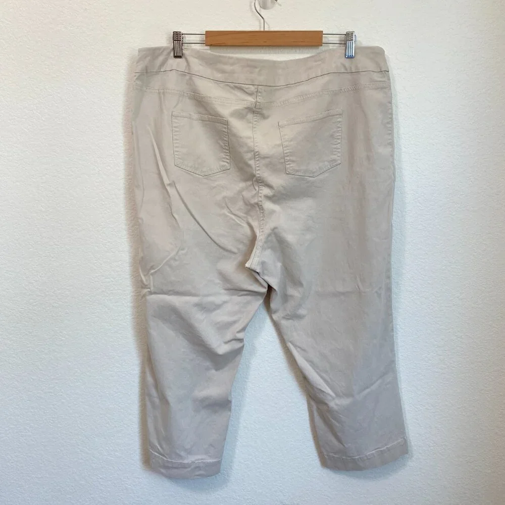 Soft Surroundings Khaki Tan Elastic Pull On Capris 2X